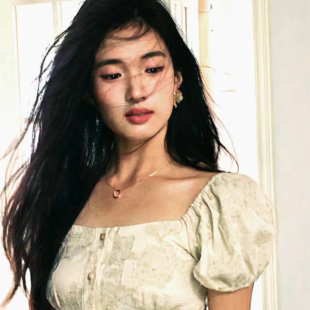 神圣性女